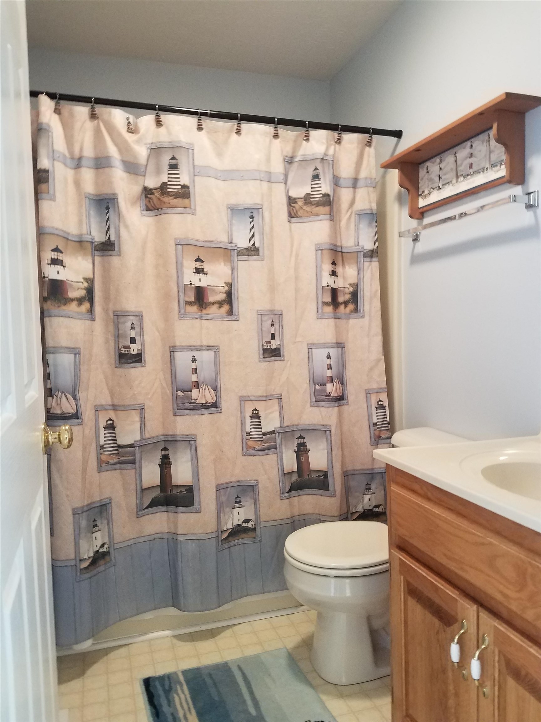 790 Battlefield Road Fort Defiance, VA 24437 - Photo 22 of 35 Second Full Bath