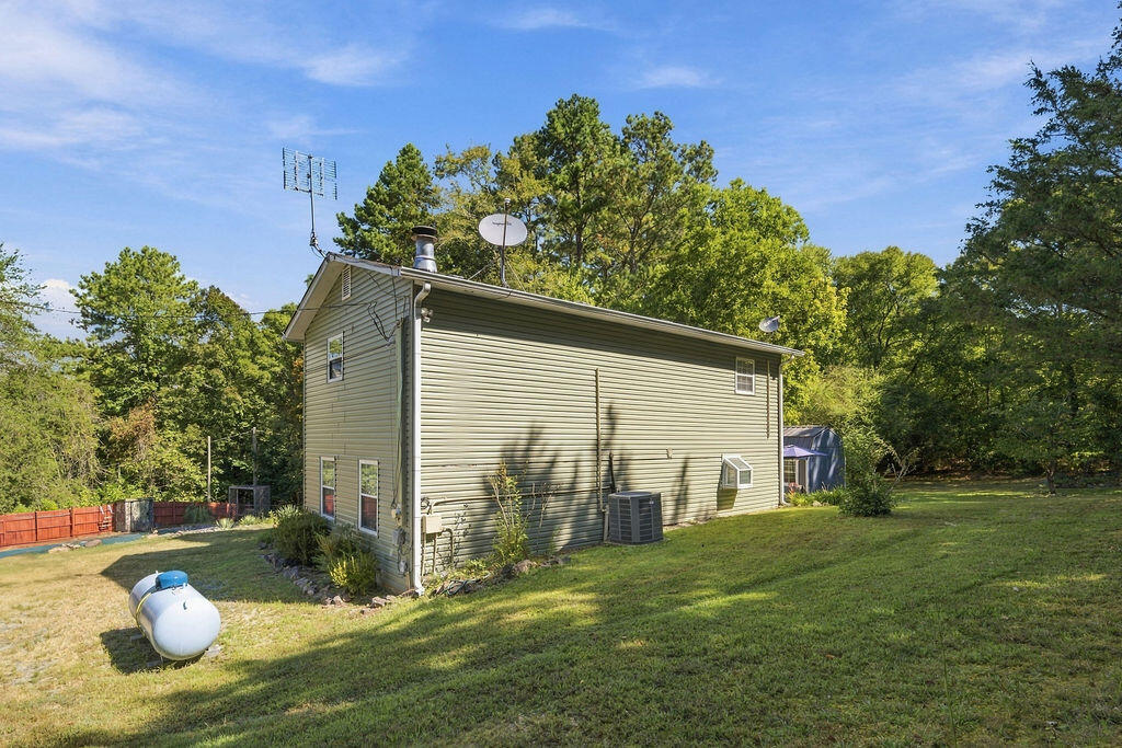 1254 Mahan Road Summerville, GA 30747 - Photo 6 of 50 Backside