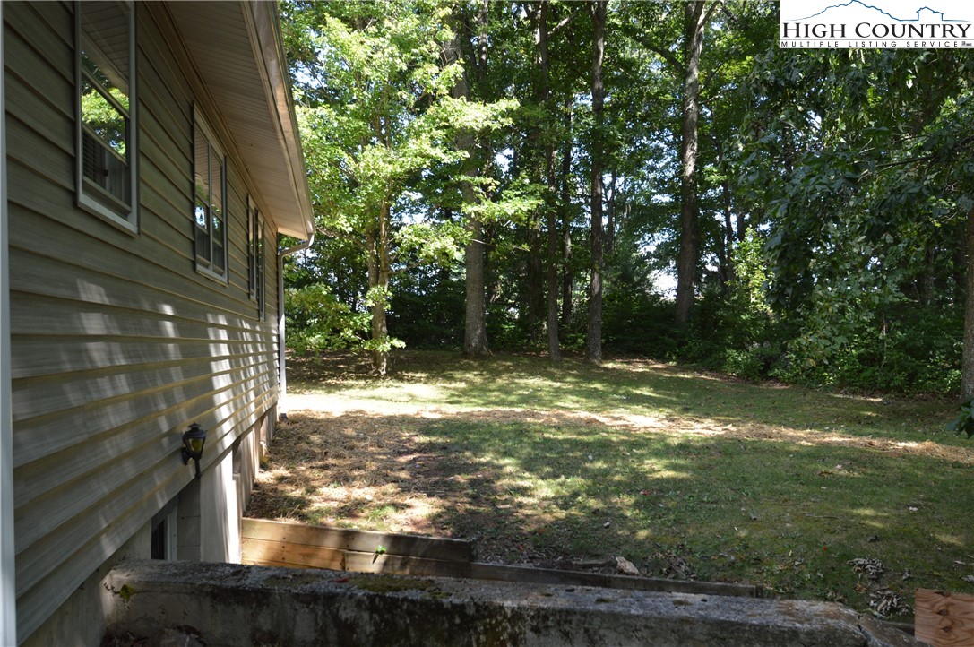 2908 Pleasant Home Road Sparta, NC 28675 - Photo 22 of 39