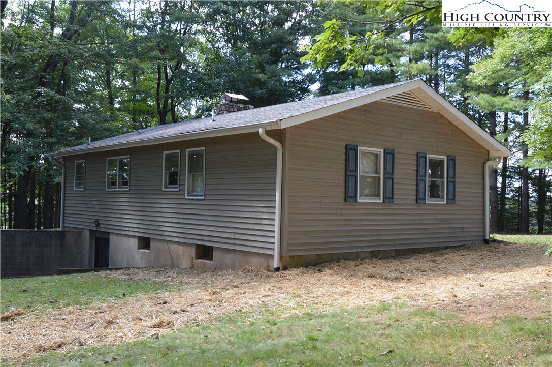 2908 Pleasant Home Road Sparta, NC 28675 - Photo 26 of 39