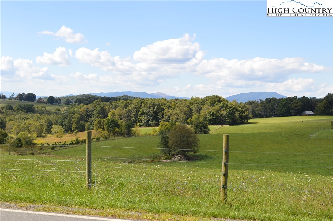 2908 Pleasant Home Road Sparta, NC 28675 - Photo 37 of 39