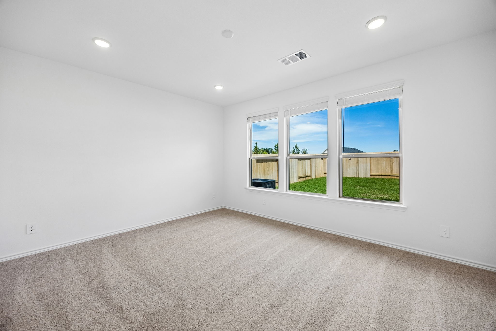 562 Ruby Bnd Lane Montgomery, TX 77356 - Photo 8 of 42