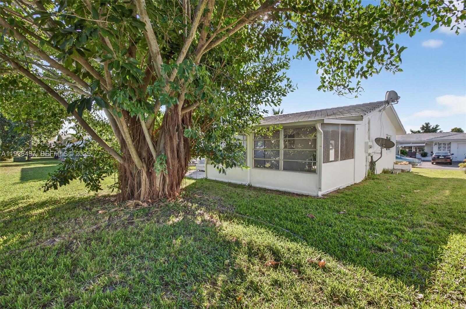 6711 Northwest 72nd Street Tamarac, FL 33321 - Photo 6 of 24