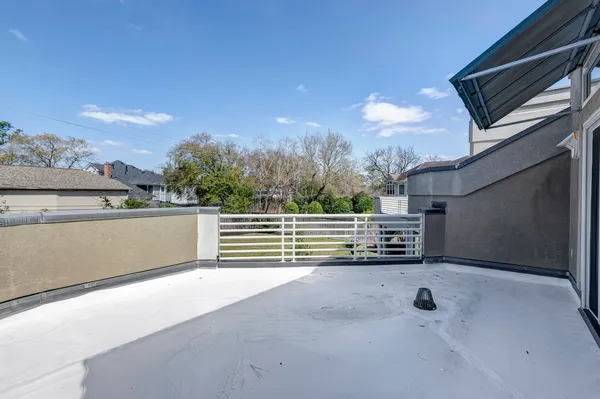 $6,850 | 5304 Braeburn Drive, Bellaire, TX 77401