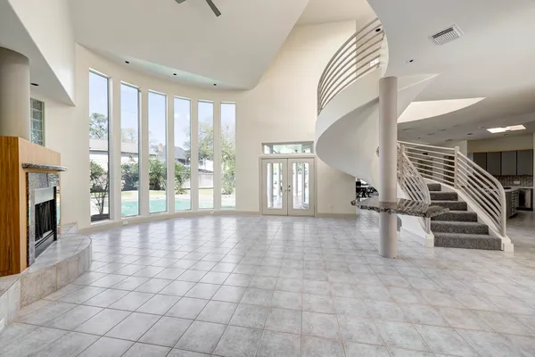 $6,850 | 5304 Braeburn Drive, Bellaire, TX 77401