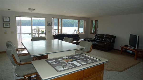 176 Lake Road Sturbridge, MA 01518 - Photo 6 of 28