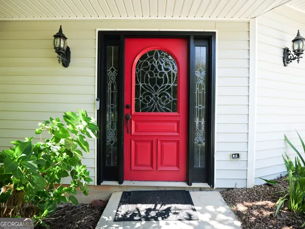 $449,900 | 135 Knights Court, Fayetteville, GA 30215