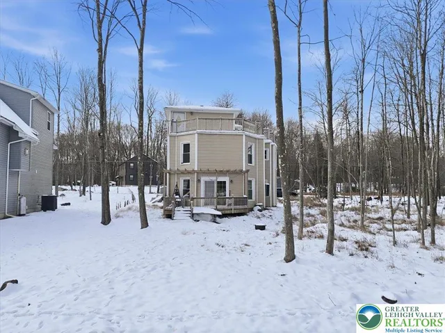 $1,150,000 | 7814 Lake Shore Drive, Pocono Lake, PA 18347