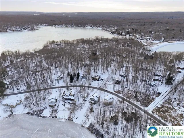 $1,150,000 | 7814 Lake Shore Drive, Pocono Lake, PA 18347