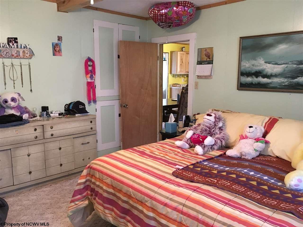 949 Plum Run Road Mannington, WV 26582 - Photo 17 of 19 Gallery Image 17