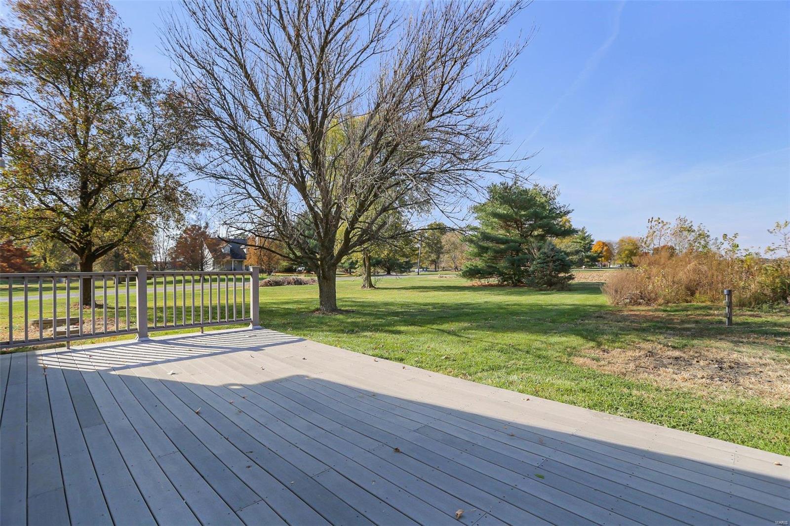 6251 Manix Road Edwardsville, IL 62025 - Photo 32 of 36