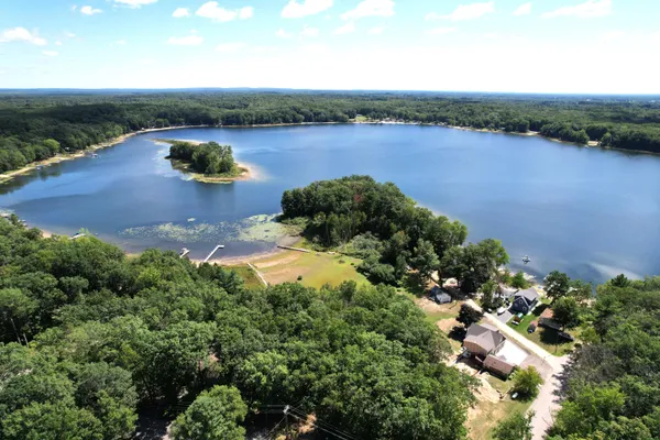 $525,000 | 4050 East Ottawa Drive, Free Soil, MI 49411