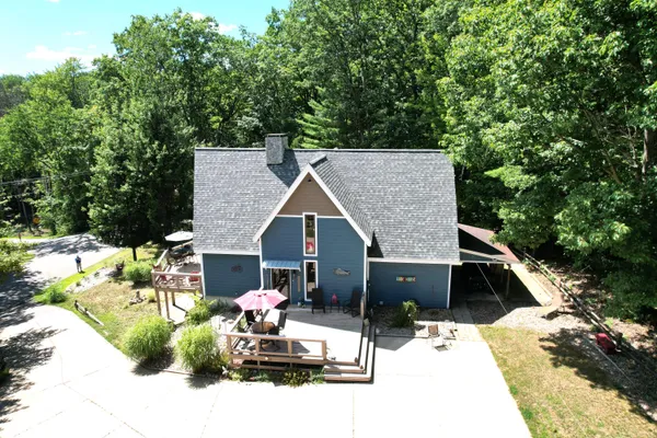 $525,000 | 4050 East Ottawa Drive, Free Soil, MI 49411