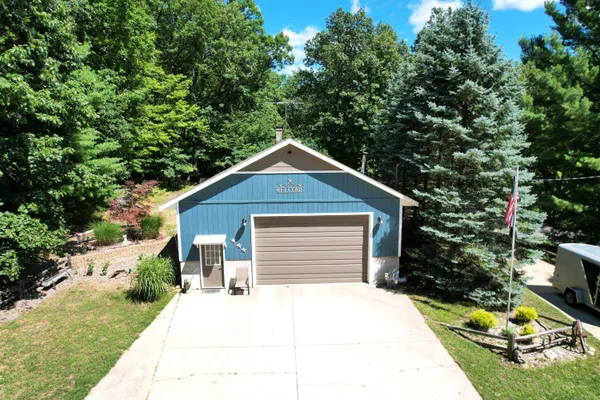 $525,000 | 4050 East Ottawa Drive, Free Soil, MI 49411