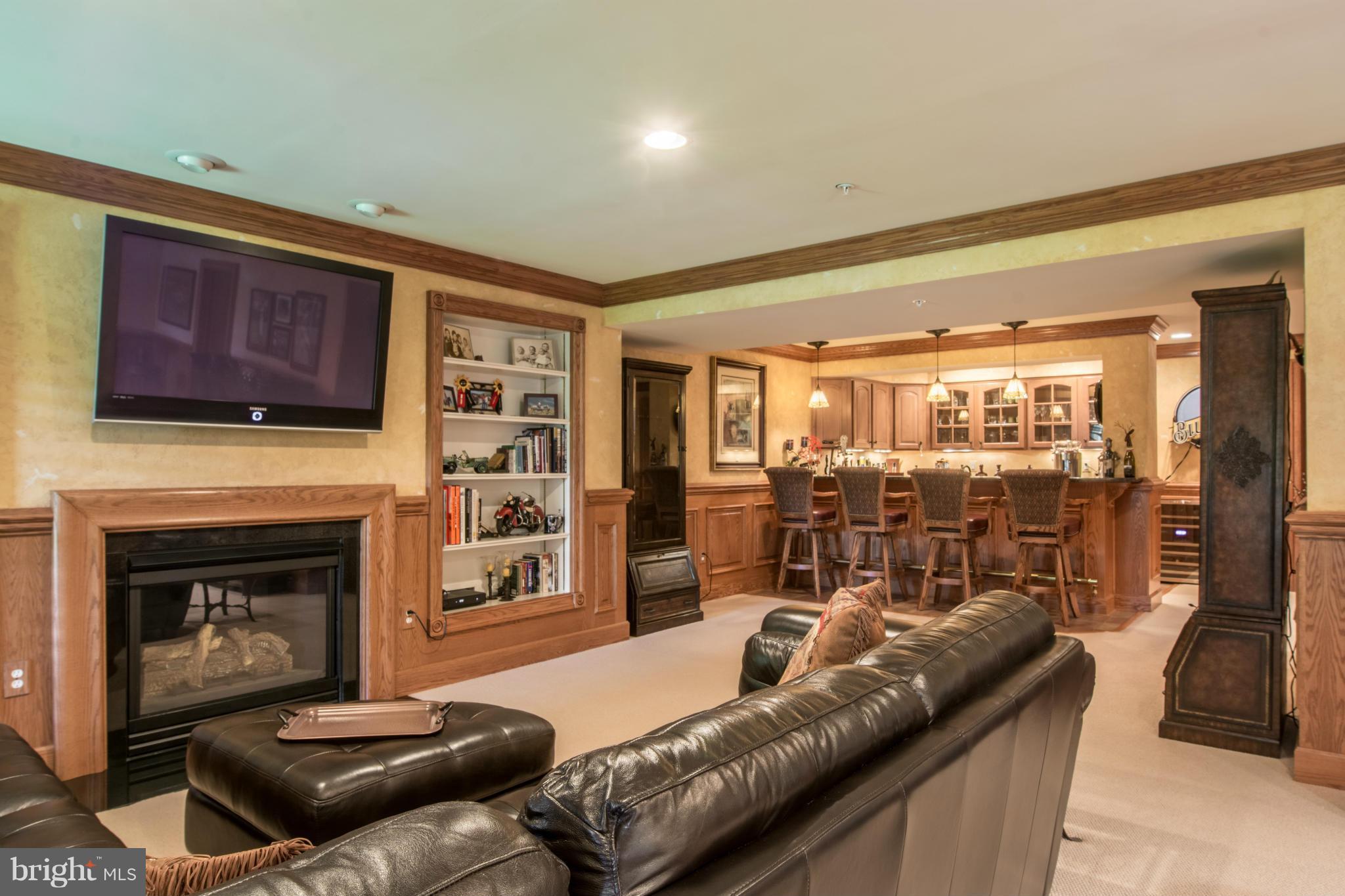 8311 Meadowsweet Road Pikesville, MD 21208 - Photo 23 of 30 Rec Room w/Bar