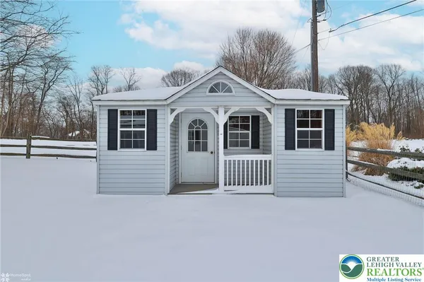 $2,395 | 7718 Sweetwood Drive, Lower Macungie Township, PA 18062