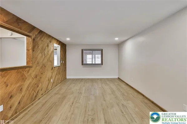 $2,395 | 7718 Sweetwood Drive, Lower Macungie Township, PA 18062