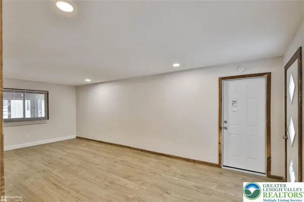 $2,395 | 7718 Sweetwood Drive, Lower Macungie Township, PA 18062