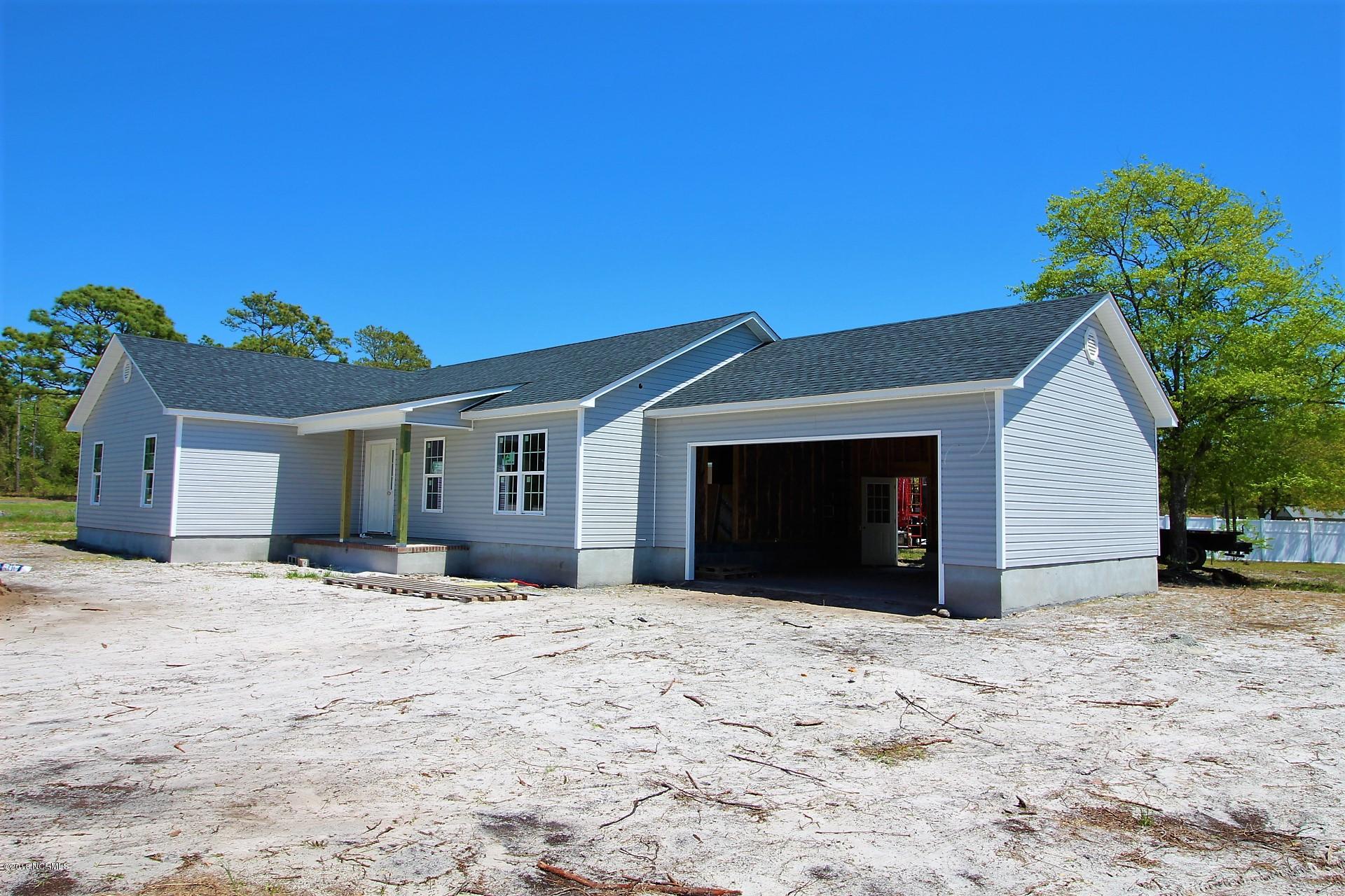 421 George Taylor Road Newport, NC 28570 - Photo 1 of 22 IMG_6559