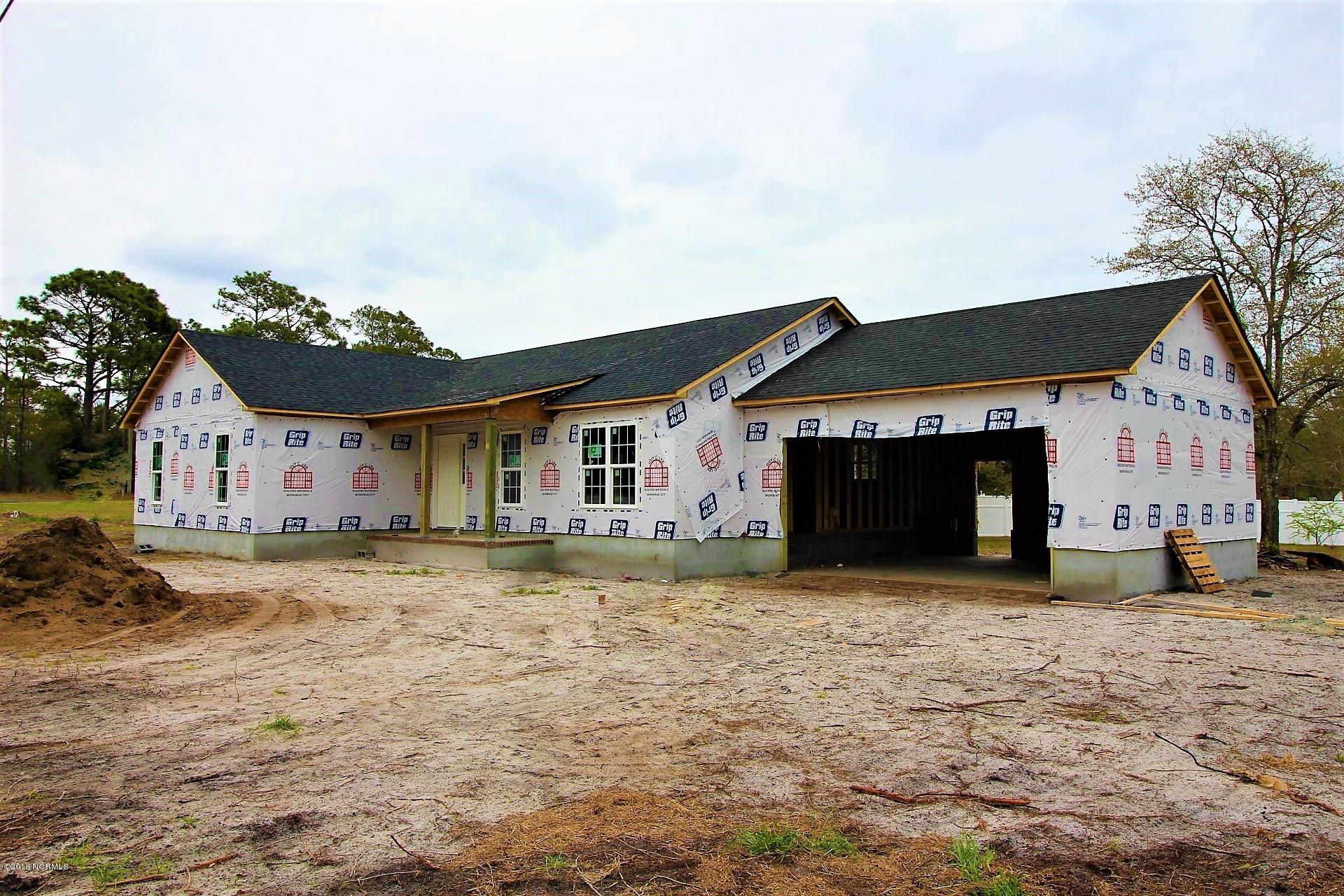 421 George Taylor Road Newport, NC 28570 - Photo 11 of 22 Front Exterior