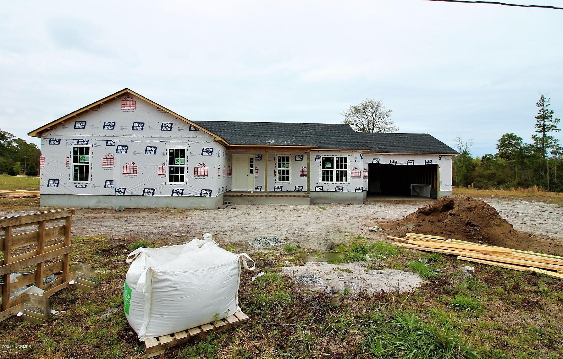 421 George Taylor Road Newport, NC 28570 - Photo 14 of 22 Front 4