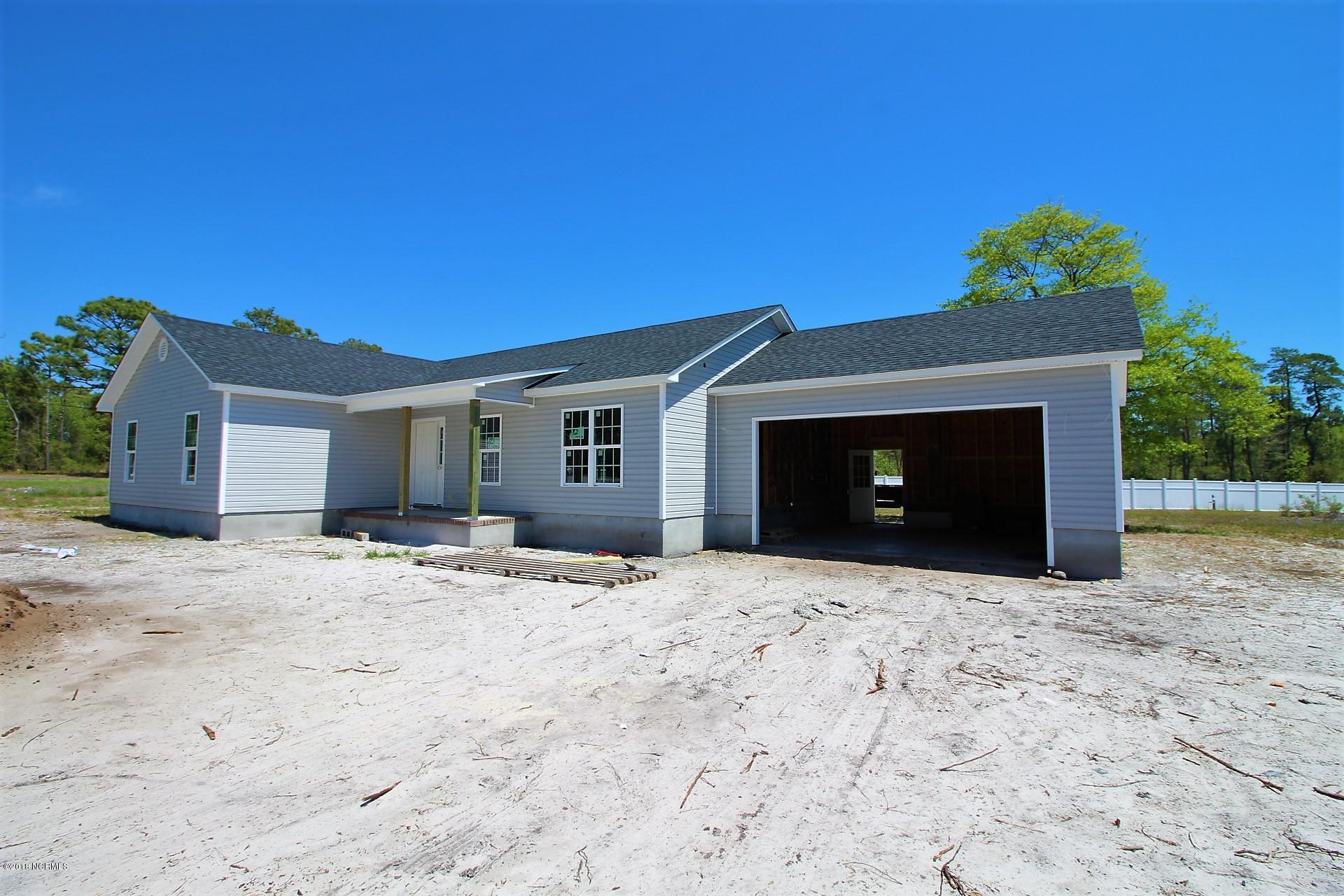 421 George Taylor Road Newport, NC 28570 - Photo 2 of 22 IMG_6579