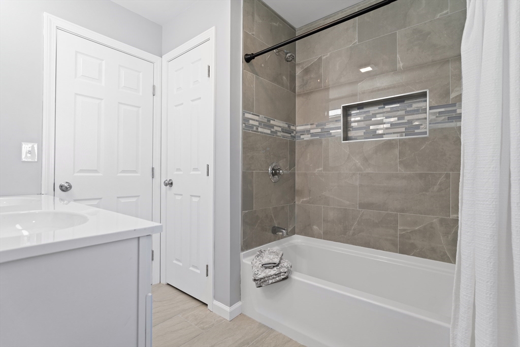 55 Montrose Street Springfield, MA 01109 - Photo 21 of 42