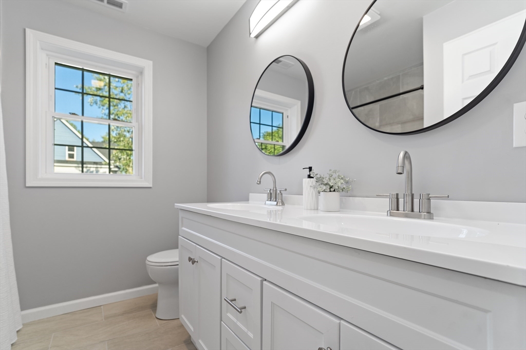 55 Montrose Street Springfield, MA 01109 - Photo 23 of 42