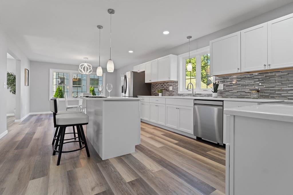 55 Montrose Street Springfield, MA 01109 - Photo 4 of 42