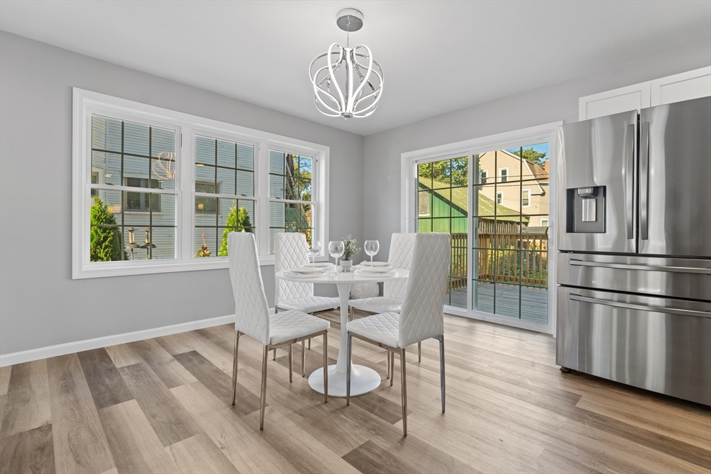 55 Montrose Street Springfield, MA 01109 - Photo 10 of 42