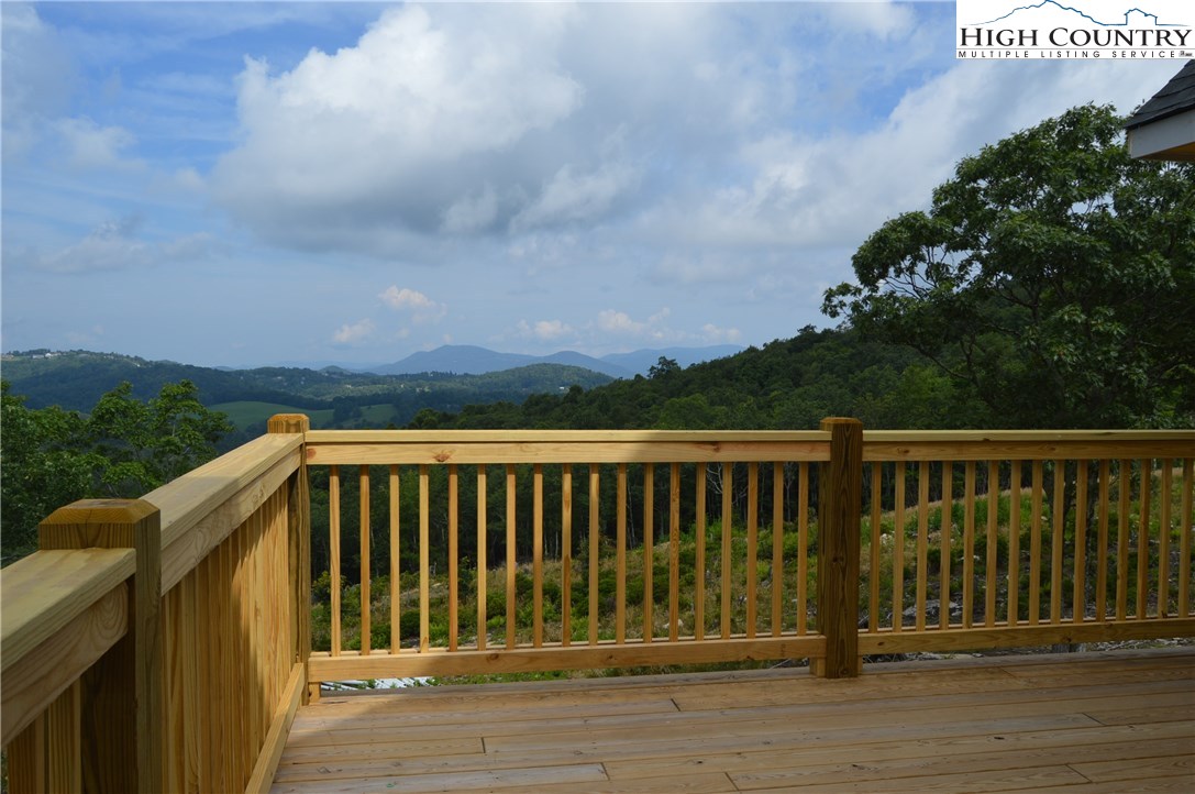 575 State View Road Boone, NC 28607 - Photo 8 of 9 Gallery Image 8