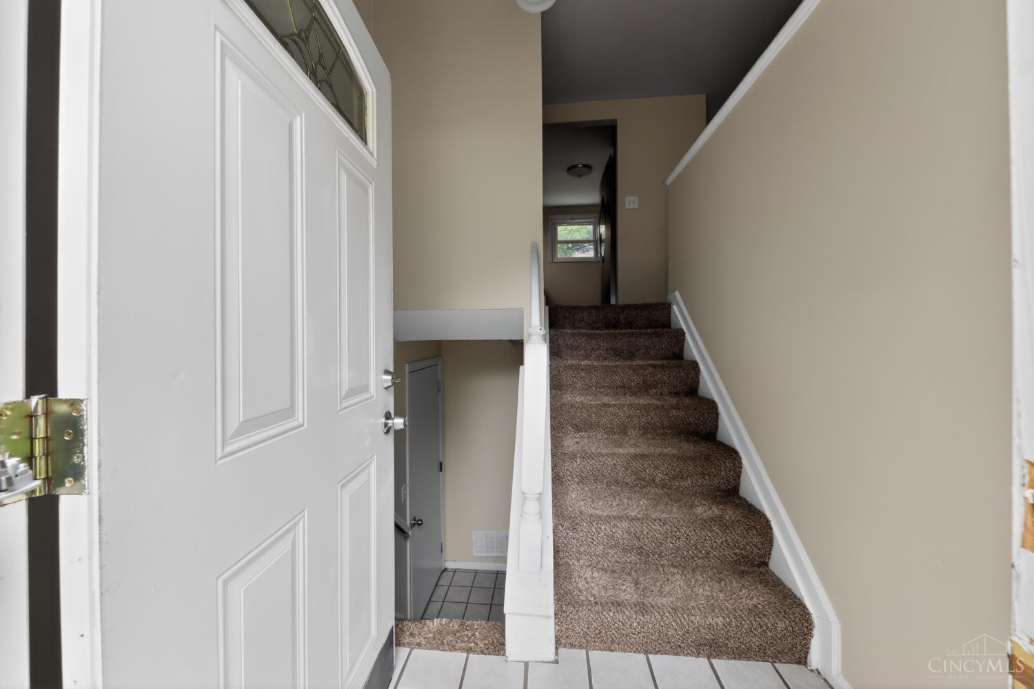 11512 Pippin Road Cincinnati, OH 45231 - Photo 5 of 30
