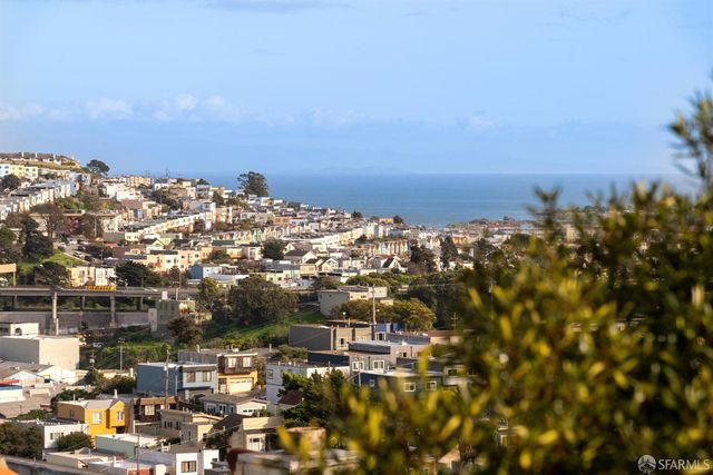 $2,425,000 | 3616 Folsom Street, San Francisco, CA 94110