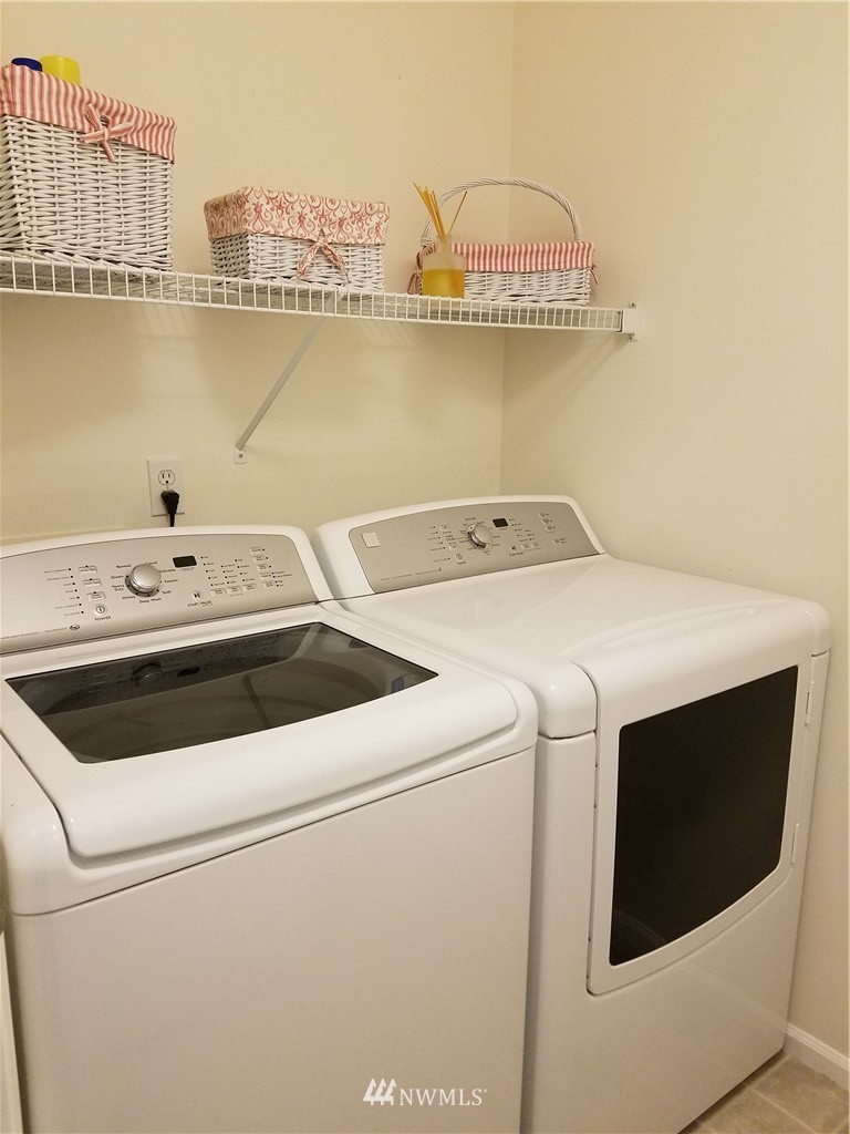 102 South 49th Street, Unit C Renton, WA 98055 - Photo 14 of 21 Gallery Image 14