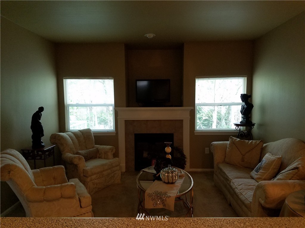 102 South 49th Street, Unit C Renton, WA 98055 - Photo 7 of 21 Gallery Image 7
