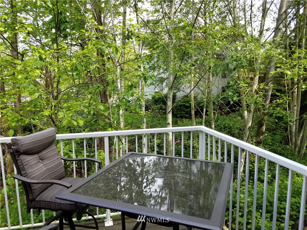 102 South 49th Street, Unit C Renton, WA 98055 - Photo 9 of 21 Gallery Image 9