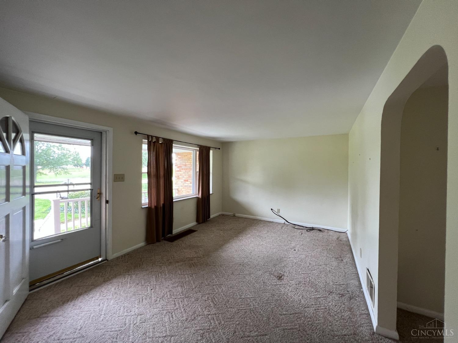 10162 Baughman Road Harrison, OH 45030 - Photo 3 of 20 Gallery Image 3
