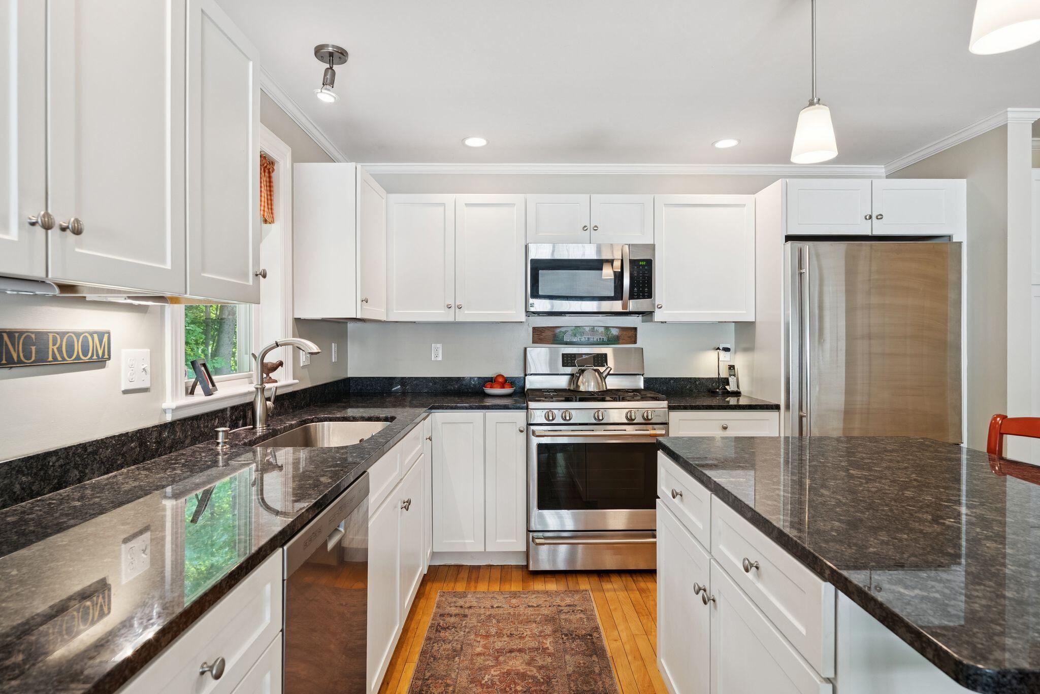 59 Tuttle Road Cumberland, ME 04021 - Photo 17 of 45 Kitchen