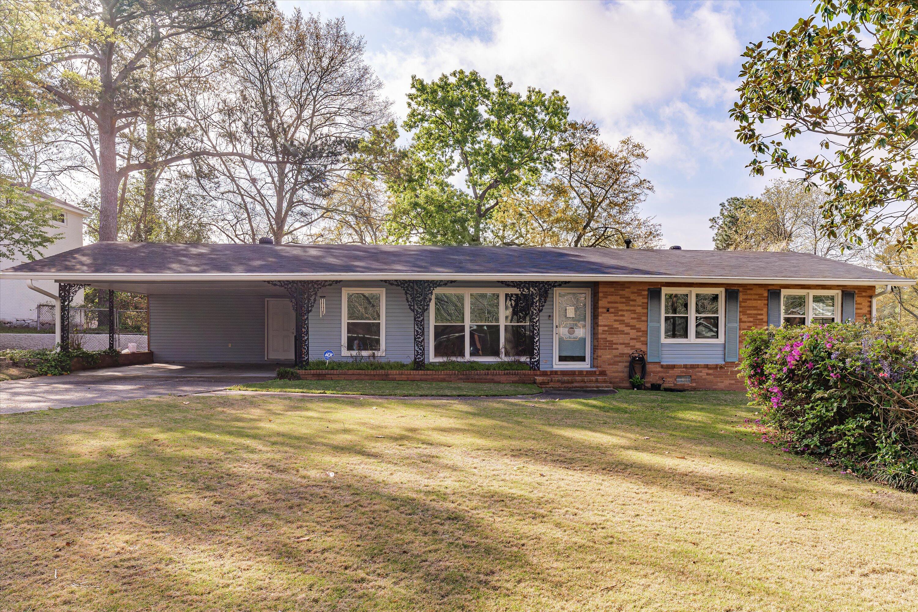 2208 Silverdale Road Augusta, GA 30906 - Photo 5 of 50 04-P1107522
