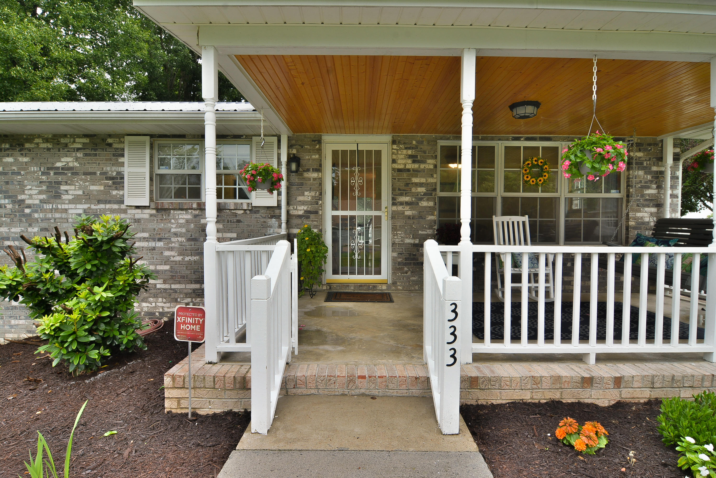 333 Phillips Road Jonesborough, TN 37659 - Photo 7 of 49 Porch 1