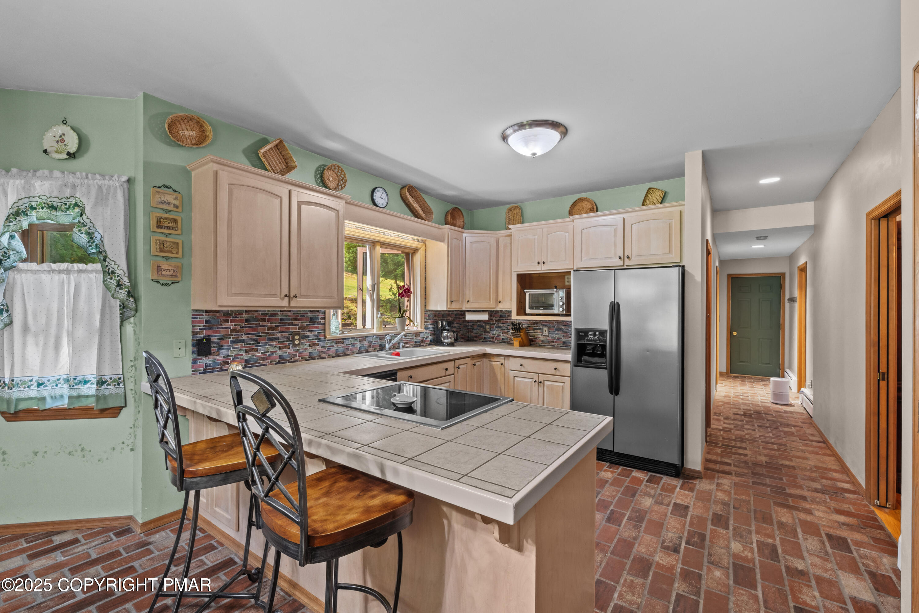7297 Cherry Valley Road Stroudsburg, PA 18360 - Photo 19 of 71 kitchen