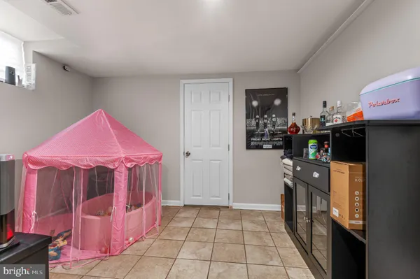 $379,000 | 521 Fairview Avenue, Baltimore, MD 21224