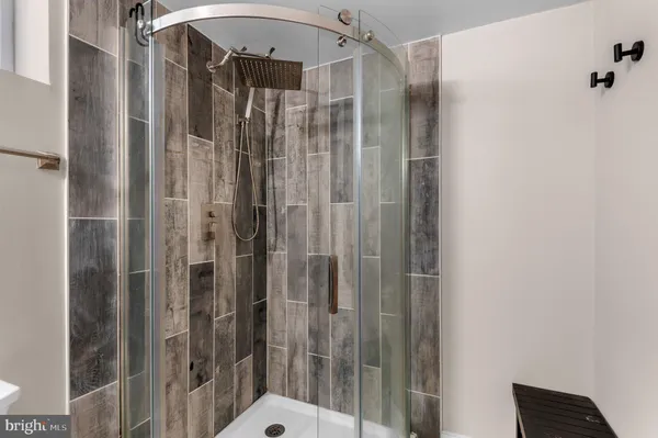 $379,000 | 521 Fairview Avenue, Baltimore, MD 21224