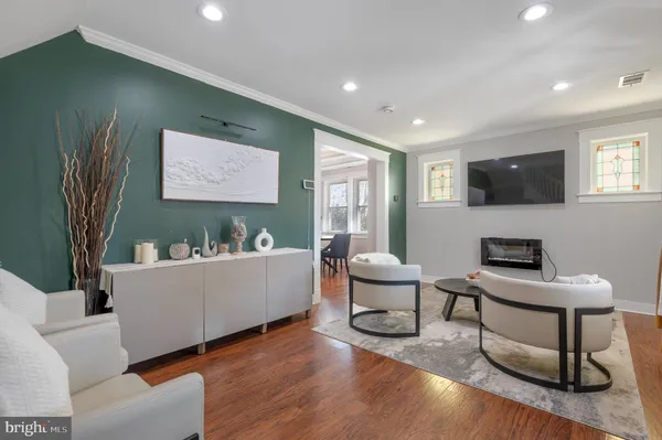 $379,000 | 521 Fairview Avenue, Baltimore, MD 21224