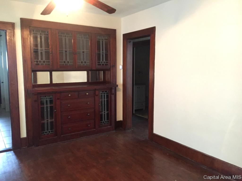 2335 South 10th Street Springfield, IL 62703 - Photo 15 of 26