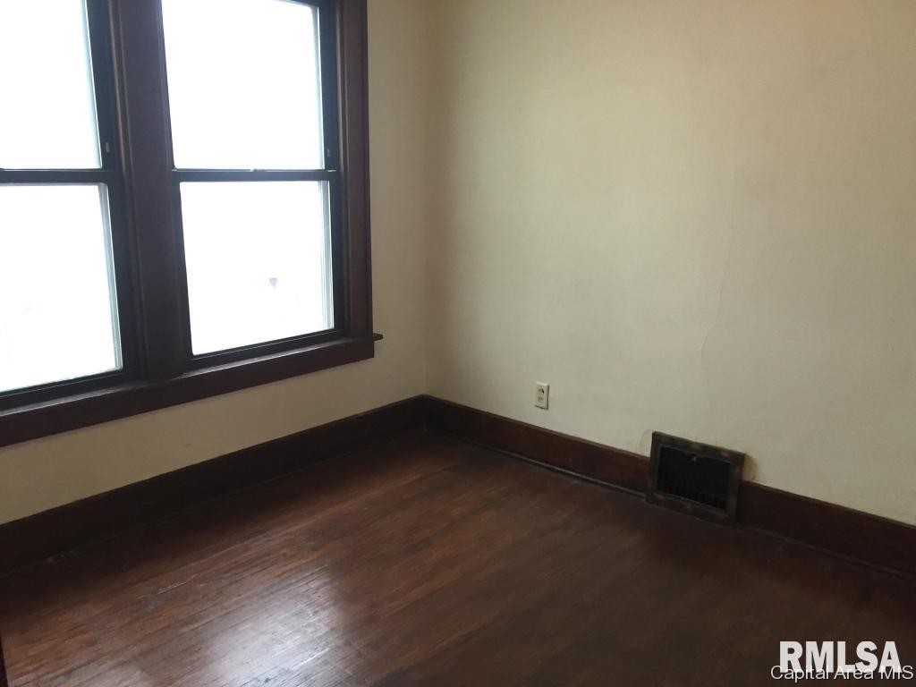 2335 South 10th Street Springfield, IL 62703 - Photo 21 of 26