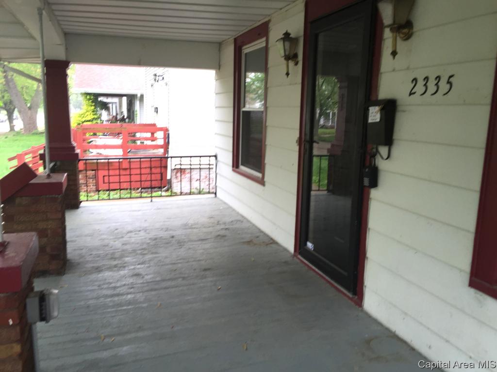 2335 South 10th Street Springfield, IL 62703 - Photo 3 of 26