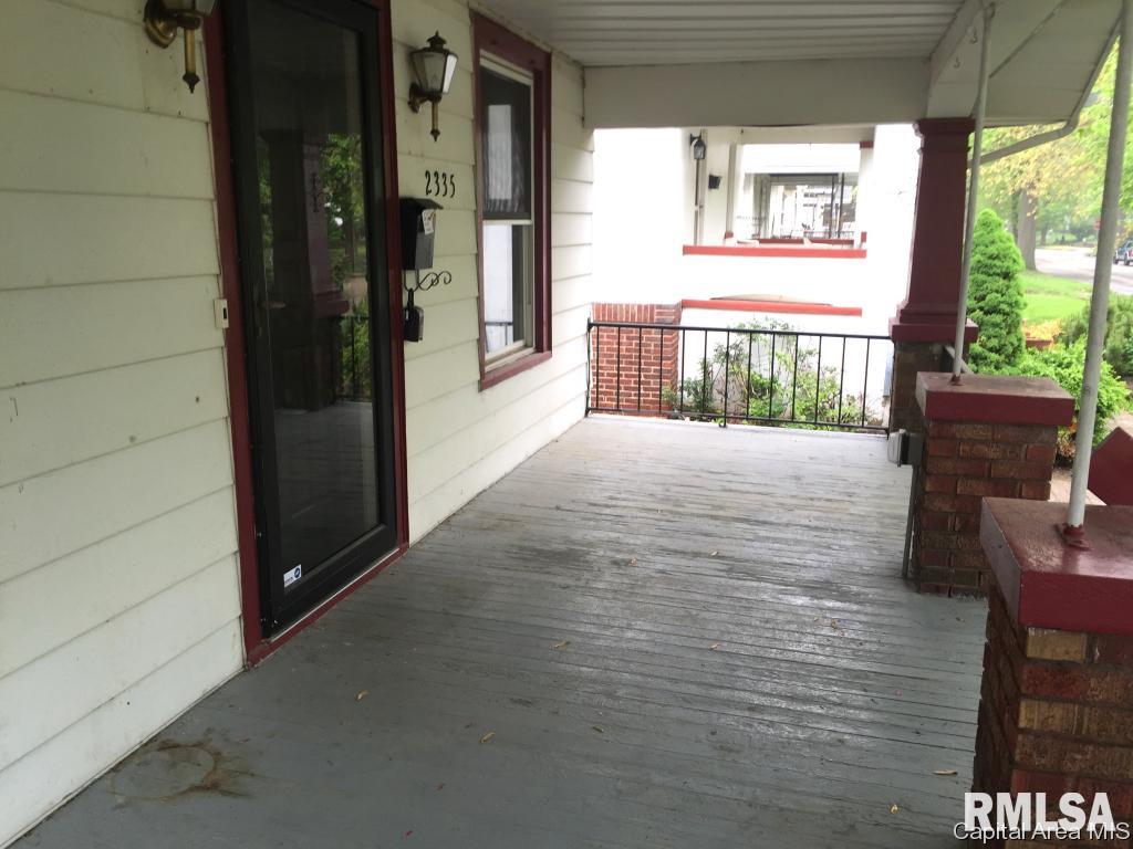 2335 South 10th Street Springfield, IL 62703 - Photo 4 of 26