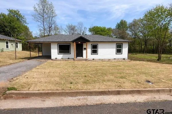 $189,900 | 303 North Virginia Avenue, Tyler, TX 75702