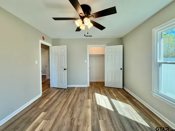 $189,900 | 303 North Virginia Avenue, Tyler, TX 75702